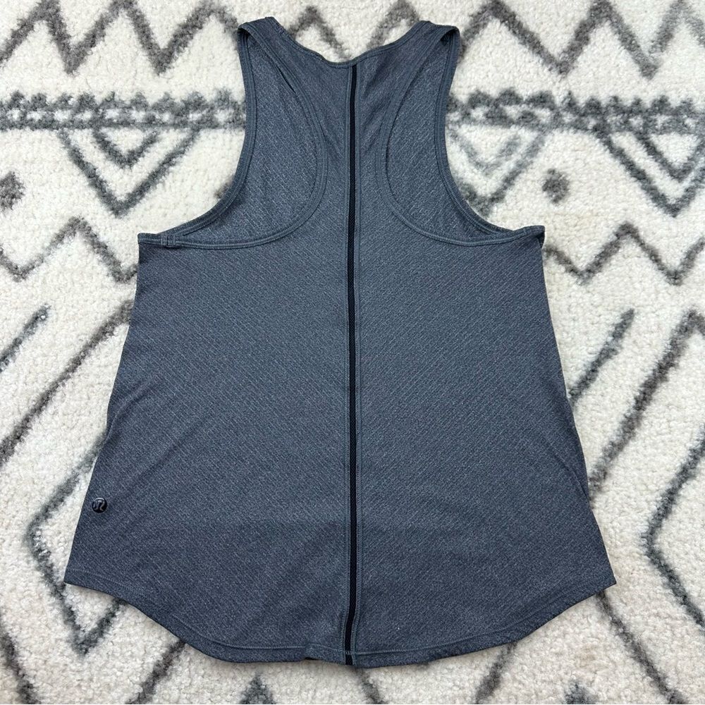 Lululemon Essence Tank - Picture 5 of 6